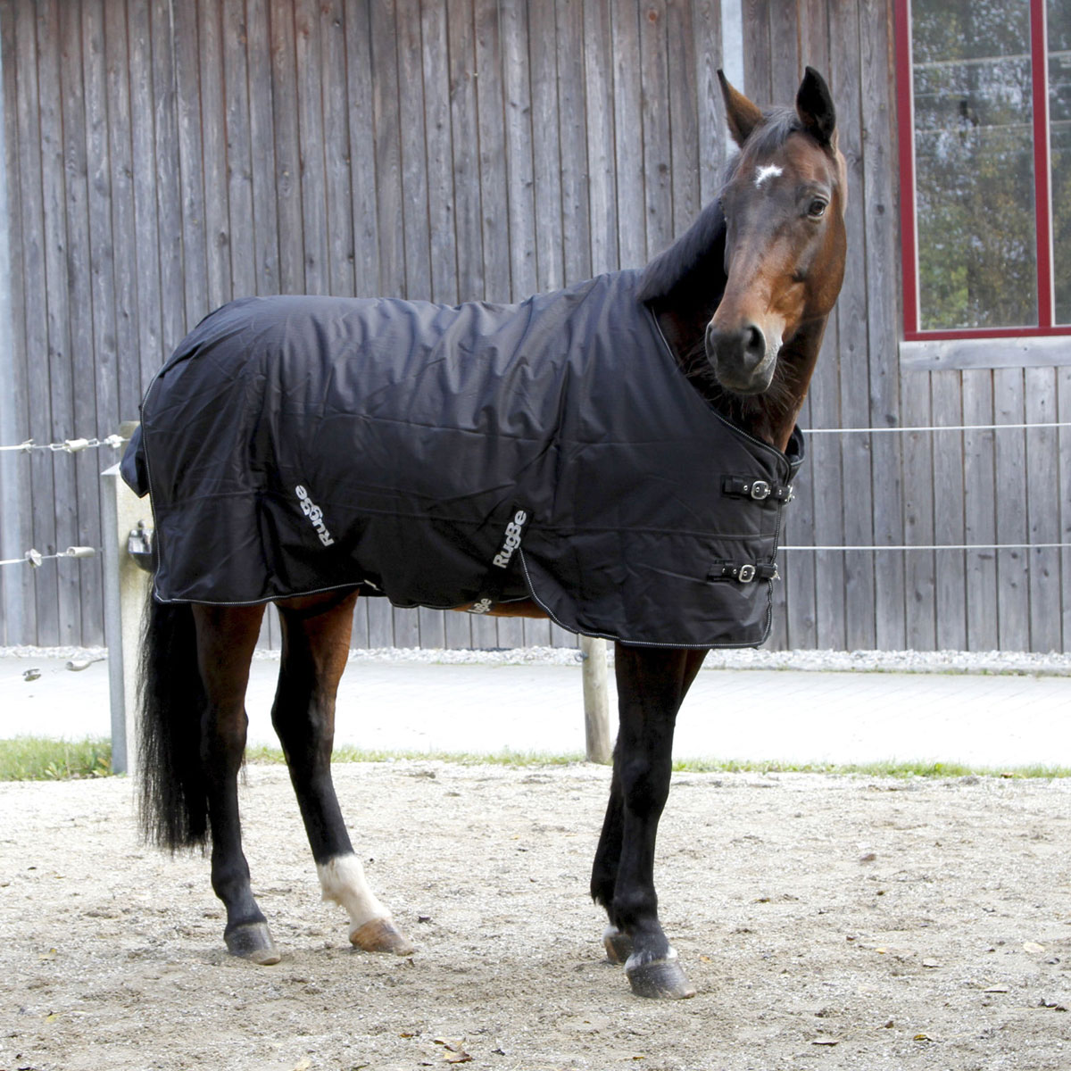 9995_140_RUGBE_ICEPROTECT_WINTERDECKE_UMGEBUNG