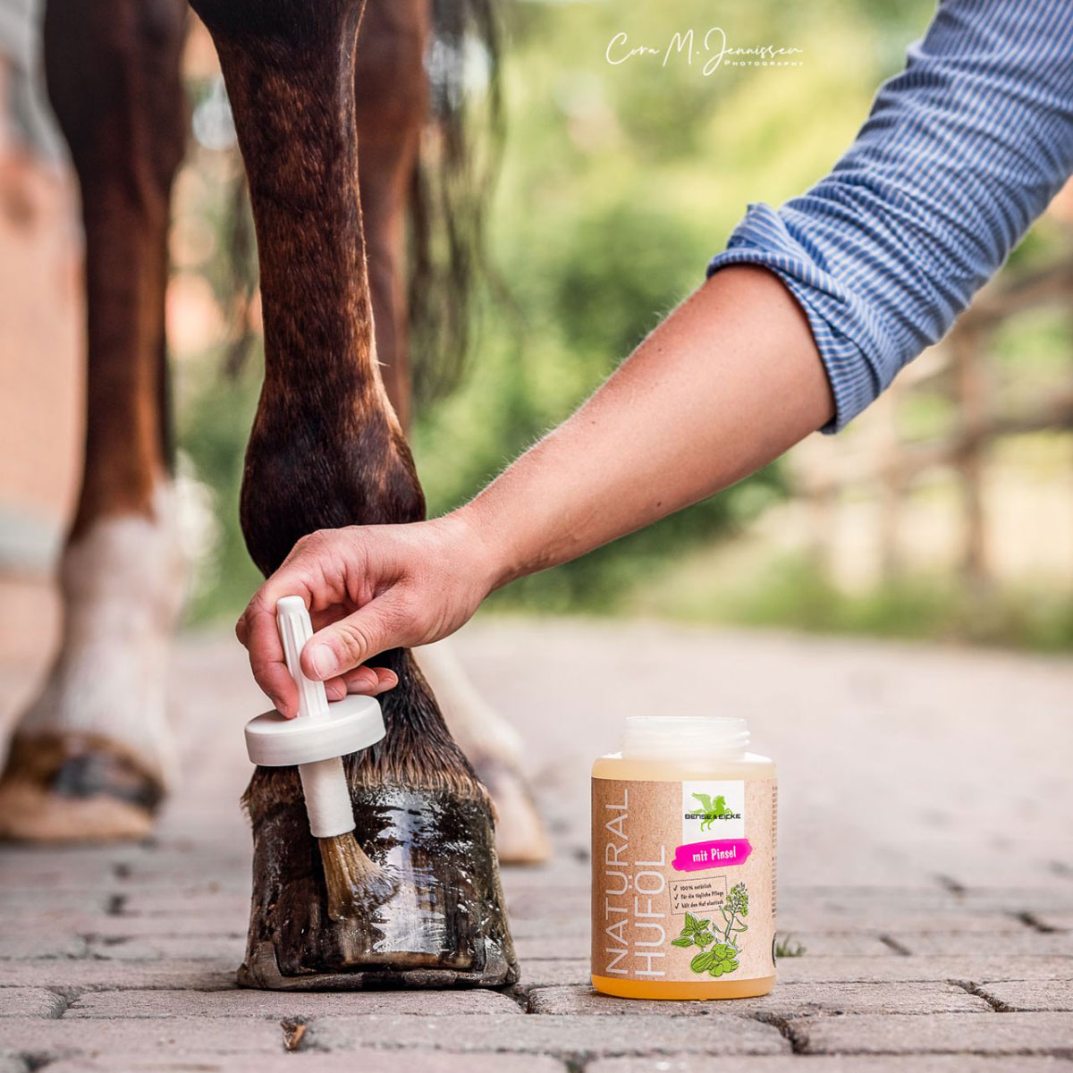 821-BENSE-EICKE-NATURAL-HUFOEL-450ML-MOOD-3